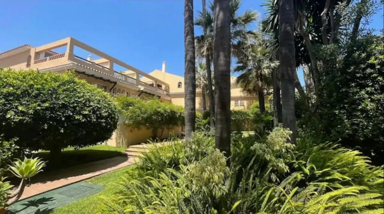 Elviria Beach Marbella Apartment